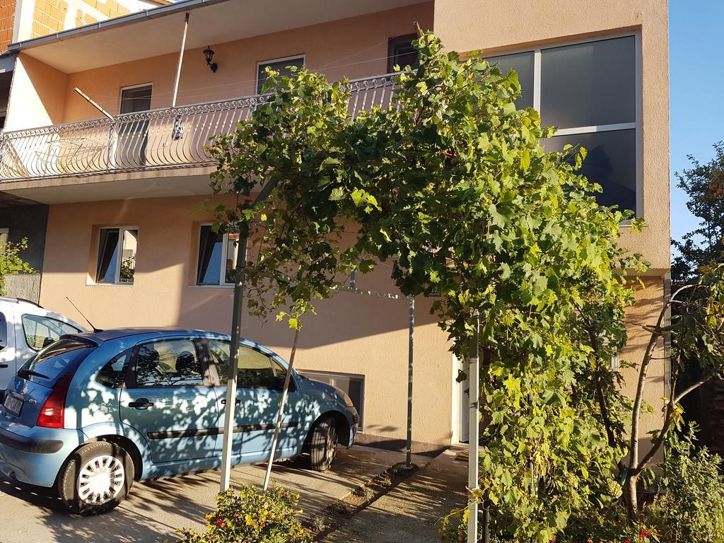 Apartment Roma Kaštela Esterno foto